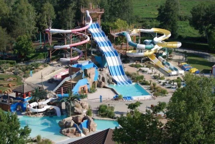 Gite Des Buis De L'Ain Groslee 0*,  France